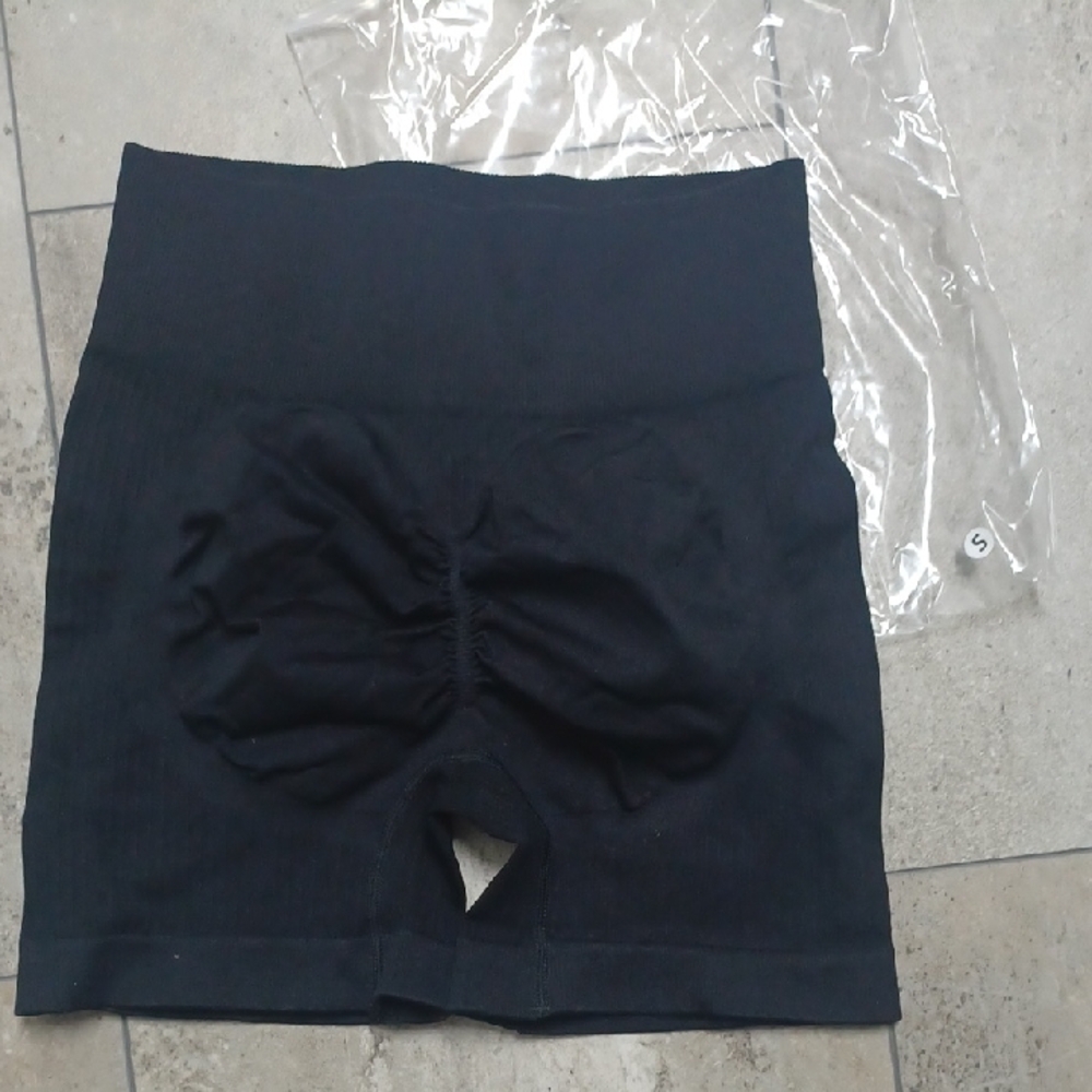 New Black Women's Shorts
